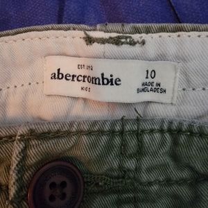Abercrombie size 10 boys Army Green Cargo shorts